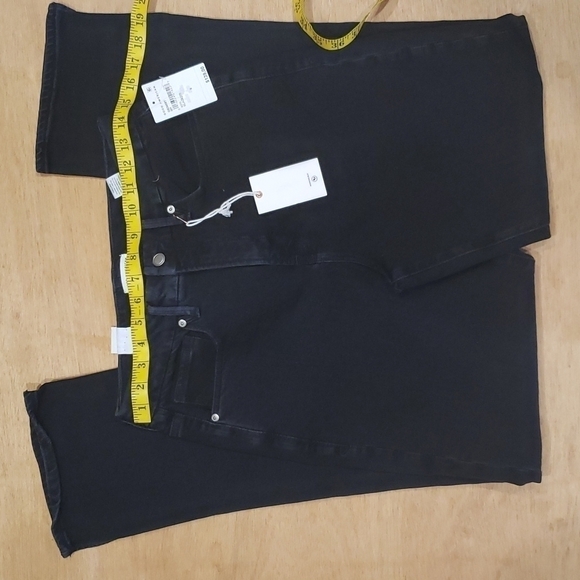 𝅺GOOD American Good Boy Jeans NWT - Picture 2 of 9